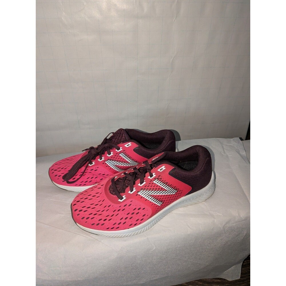 New Balance Women's DRFT V1 Running Shoes /Pink & Burgundy / Size: US 6.5